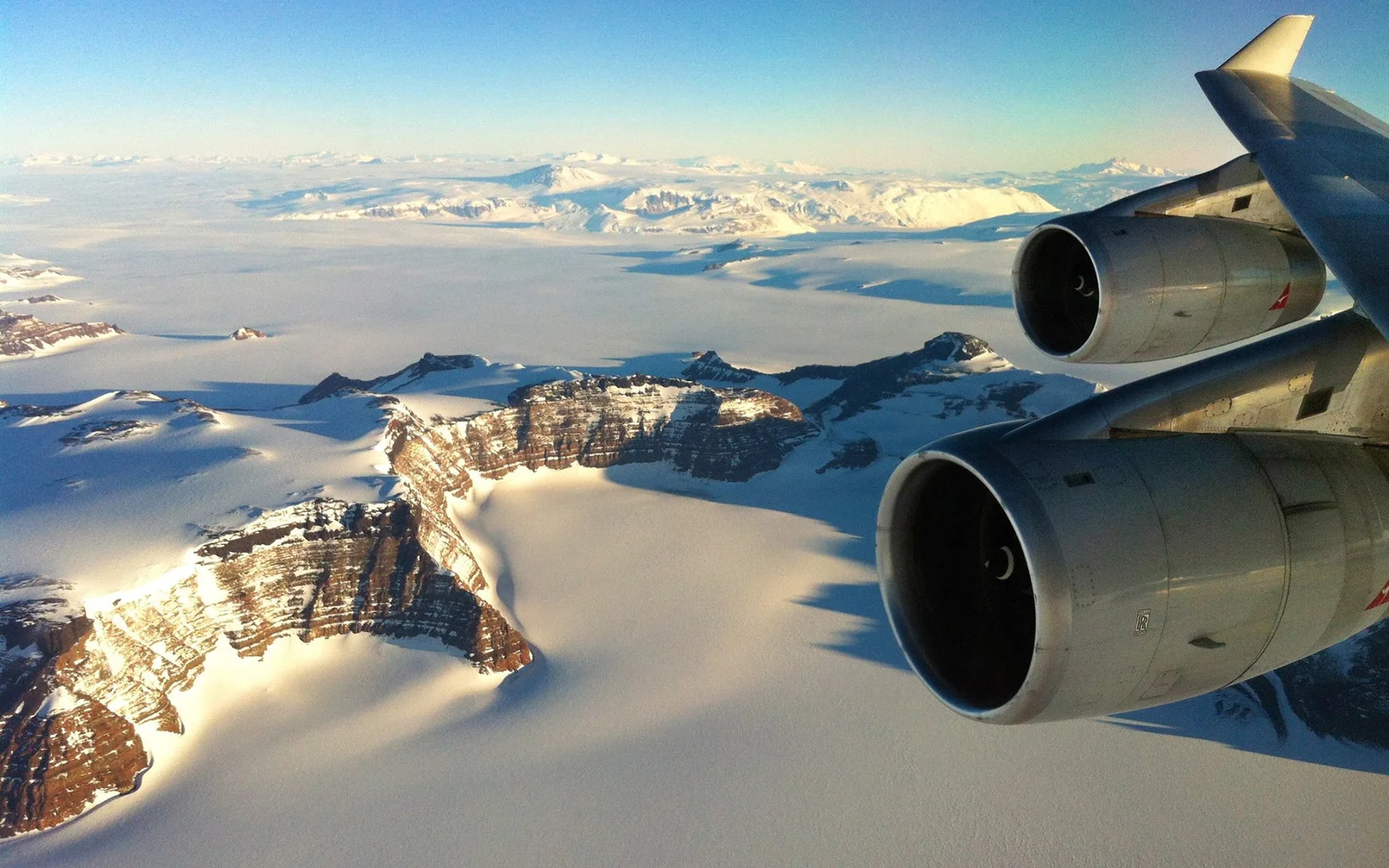 antarktisueberflugaustralien-antarcticaflights-andrewbradsworth-S-2
