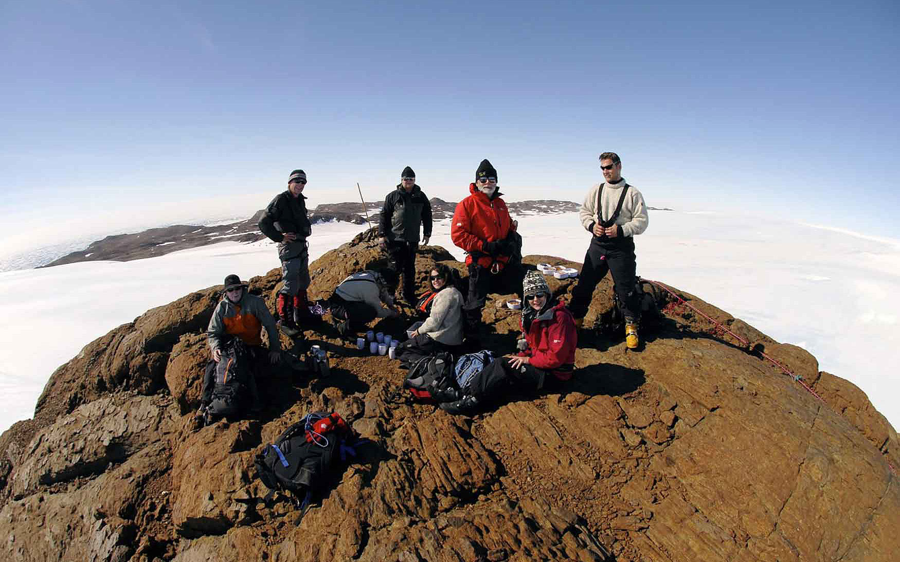 innereantarktis-kaiserpinguine-bergsteigenexsuedafrika-whitedesertantarctica-8