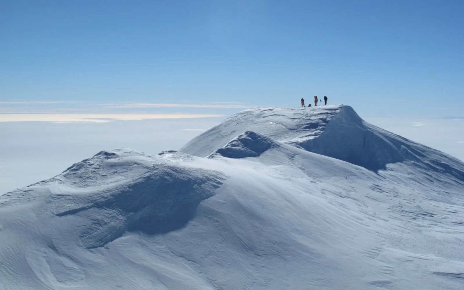 innereantarktis-mountsidley-antarcticlogisticsandexpeditions-6