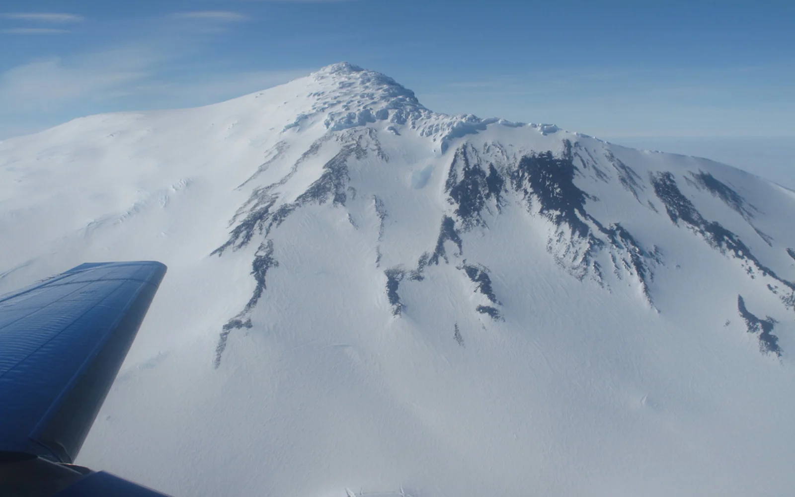 innereantarktis-mountsidley-antarcticlogisticsandexpeditions-7