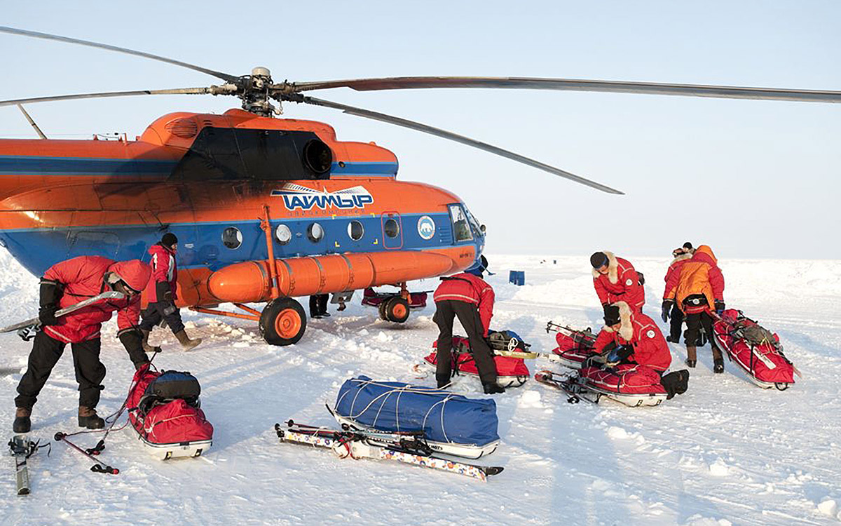 nordpolperskiexmurmansk-vicaar-daisygilardino-2