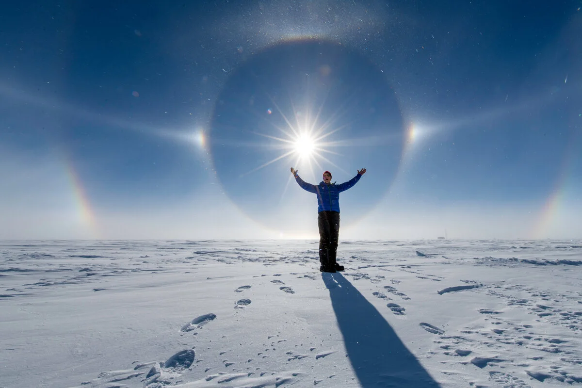 southpole-flights-overnight-three-glaciers-7-antarctic-logistics-expeditions-Christopher-Michel