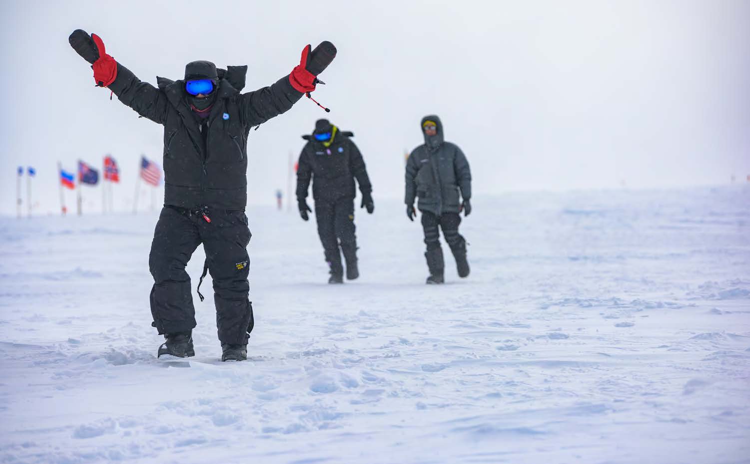 suedpol-kaiserpinguine-ex-suedafrika-galerie-5-white-desert-antarctia (1)