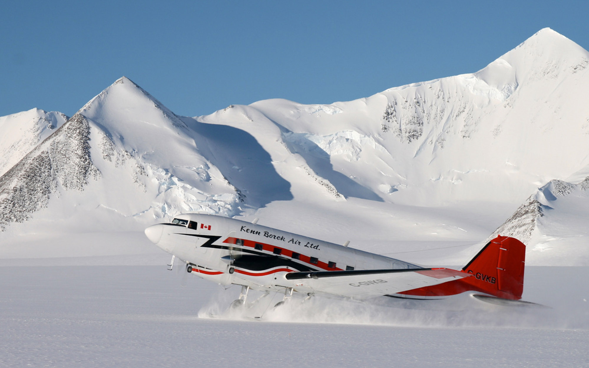 suedpolexchile-flugzeuge-basler-antarcticlogisticsandexpedition-russhepburn-1