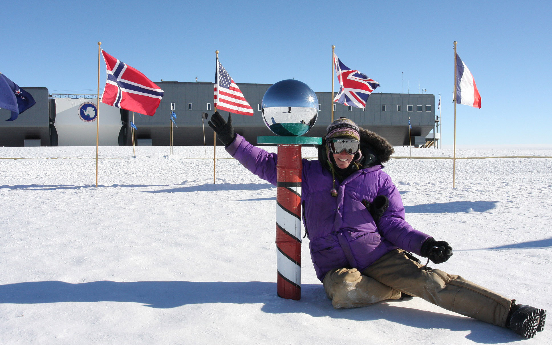 suedpolflugexchile-antarcticlogisticsandexpeditions-7